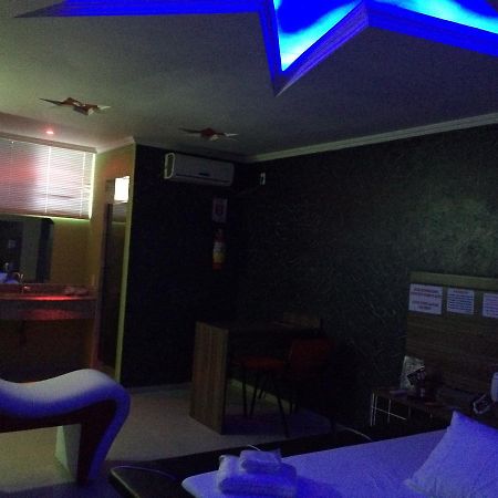 Sonhos Motel (Adults Only) 哥伦布 外观 照片