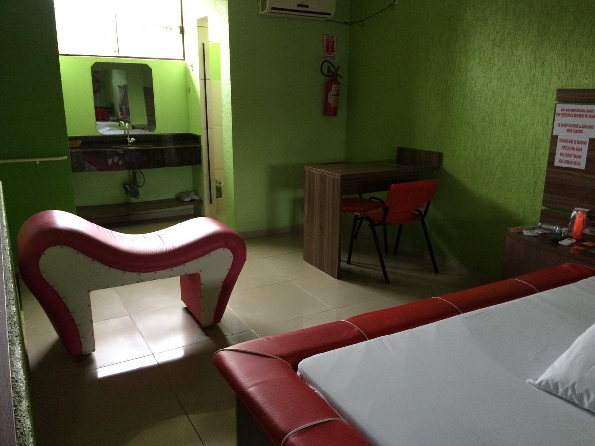 Sonhos Motel (Adults Only) 哥伦布 外观 照片